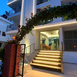 Ressa Marmaris