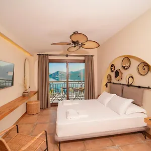 Naxos Oda ve Kahvaltı