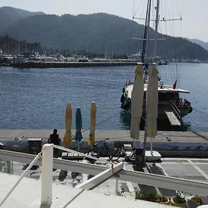 Uysal And Loft Seaside Marmaris
