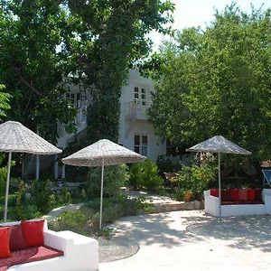Narlı Oda ve Kahvaltı